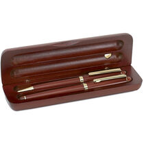 Set de boligrafo y pluma de madera en estuche personalizado dorado Set de boligrafo y pluma de madera en estuche personalizado dorado